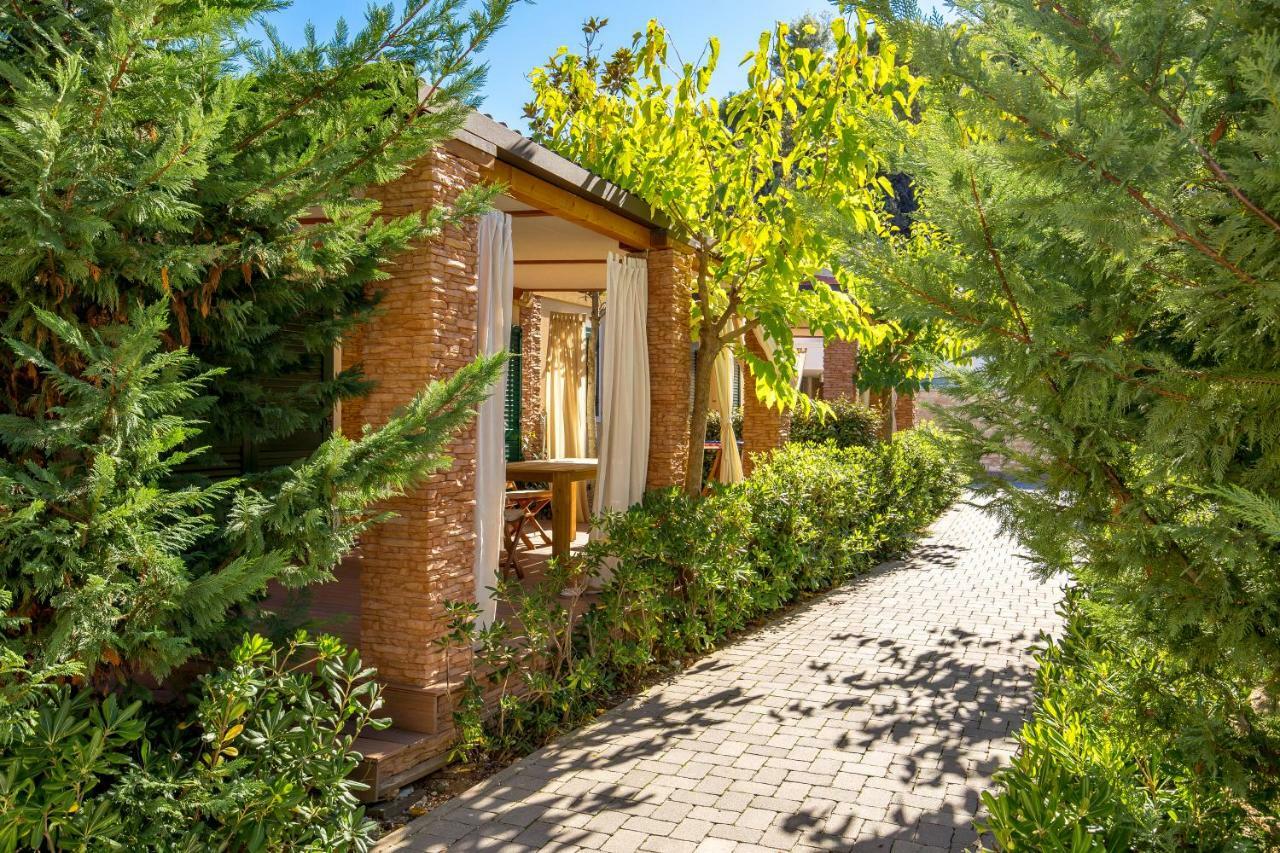 Lando Resort Kampor Екстериор снимка