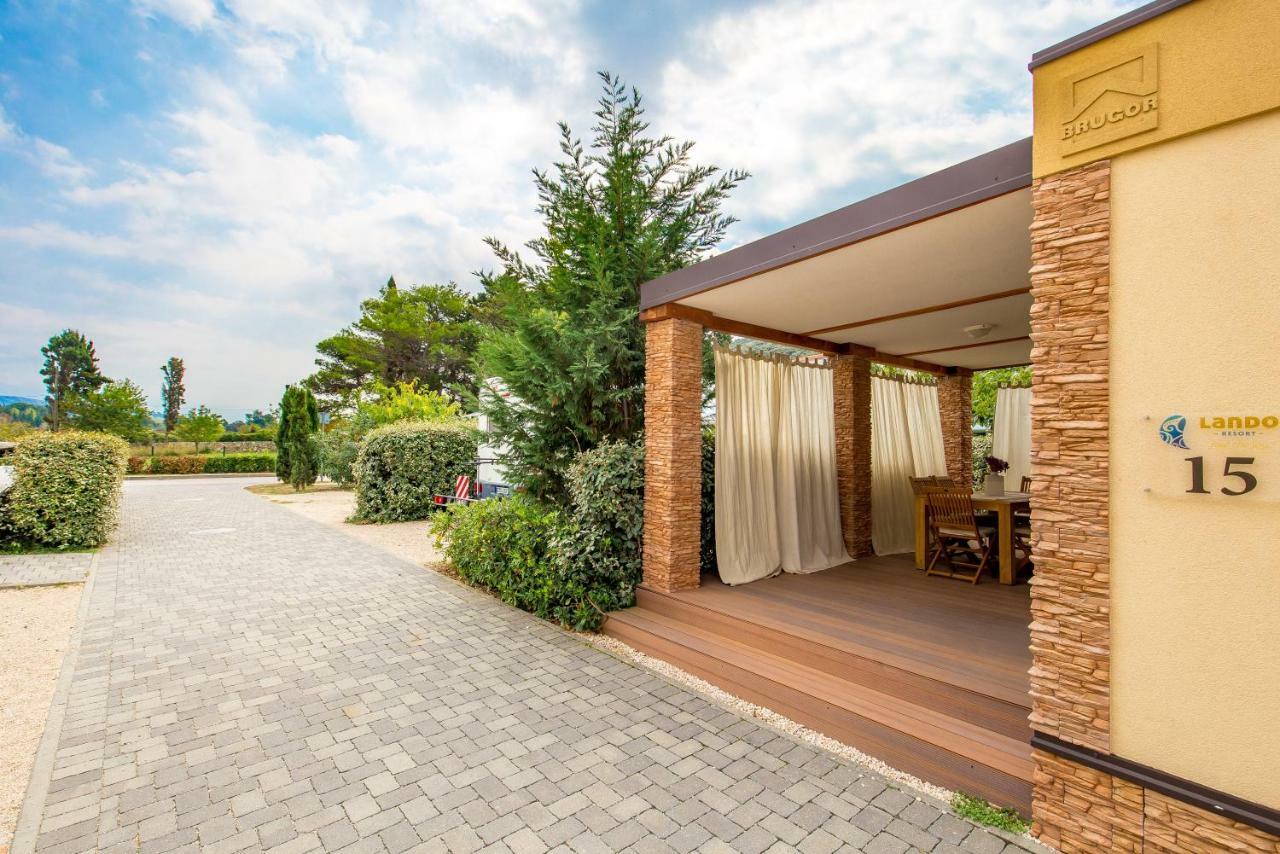 Lando Resort Kampor Екстериор снимка