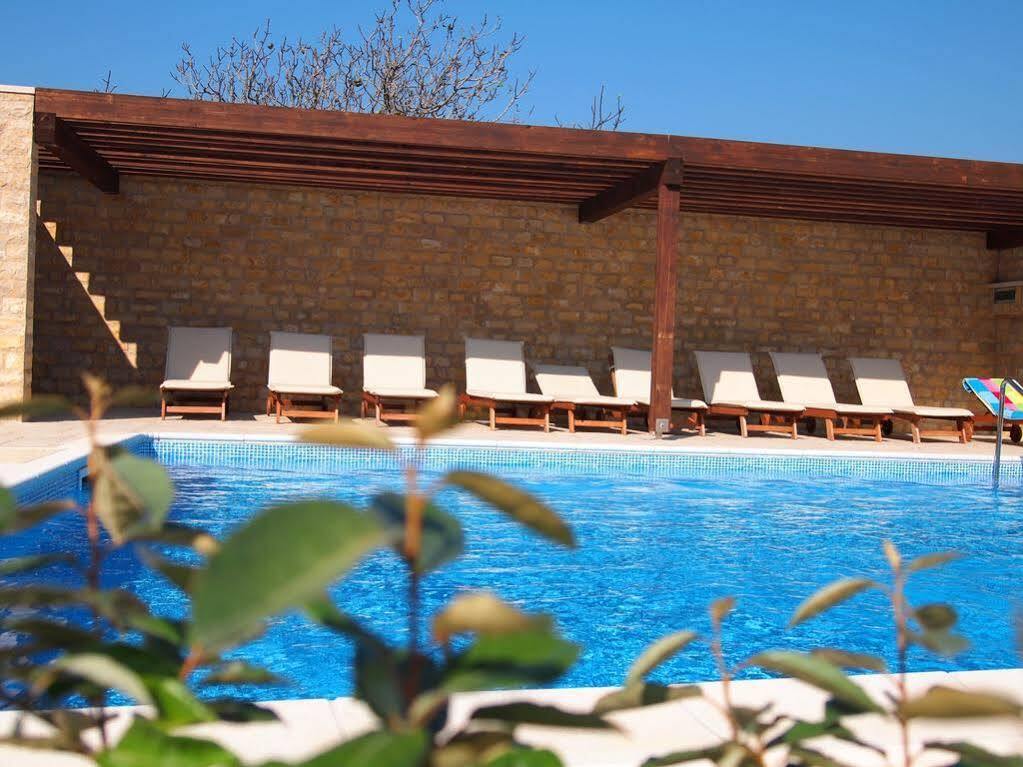 Lando Resort Kampor Екстериор снимка